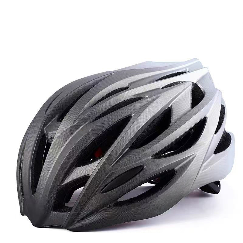 Casco da Bicicletta Unisex Tra - Cycling Commute Essentials recensione e prezzo