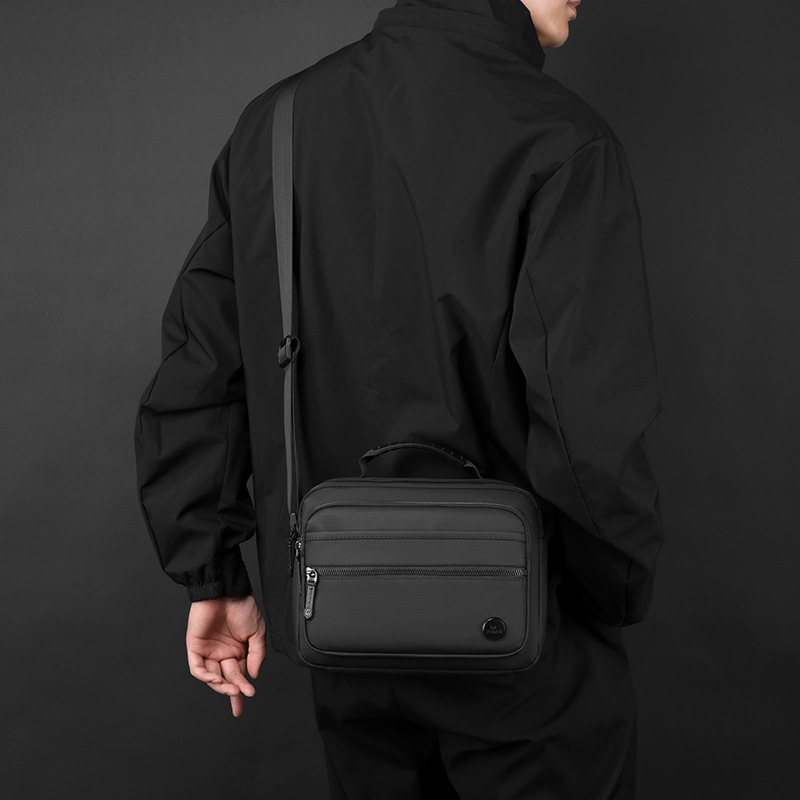 Borsa a tracolla in nylon legg - Cycling Commute Essentials recensione e prezzo